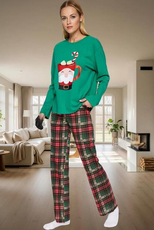 Yılbaşı Temalı %100 Pamuklu Pijama; Rahat Sıcak ve Şık Kaliteli İşçilik Kullanım Uzun Ömürlü