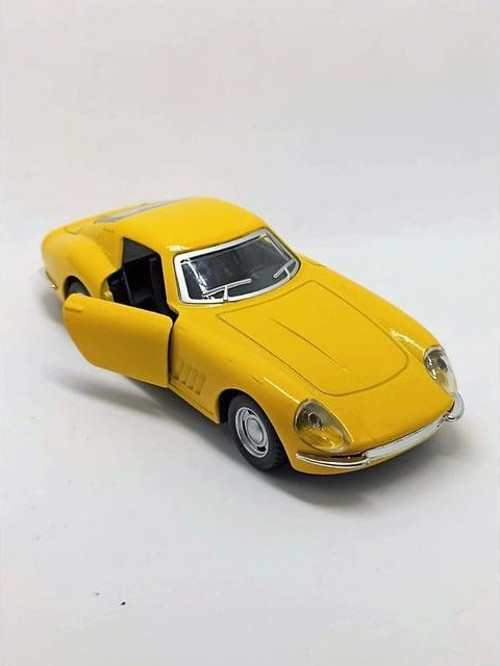 Nostaljik Metal Çek Bırak Araba Sarı Kapılar Açılır ( 1/36 Ölçek ) Mod:1