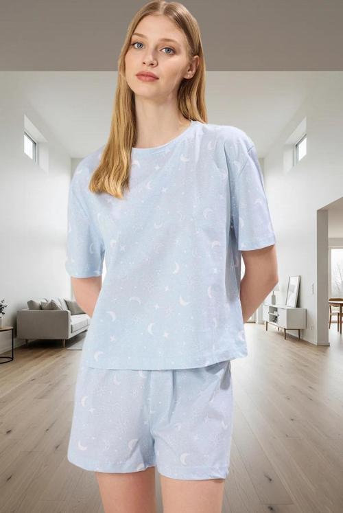 Kadın Pamuklu Kısa Kollu Bisiklet Yaka Galaksi Desenli Pijama Takımı Özenle Seçilmiş