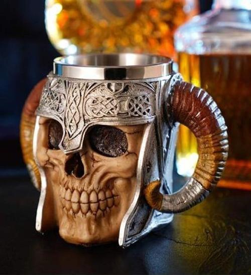 Ortaçağ Viking Savaşçı Kafatası Tasarımlı Kupa Bardak | Koleksiyonluk ve Tematik Hediye