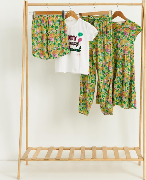 4'lü Tshirt Elbise Pantolon Şort Yeşil Takım