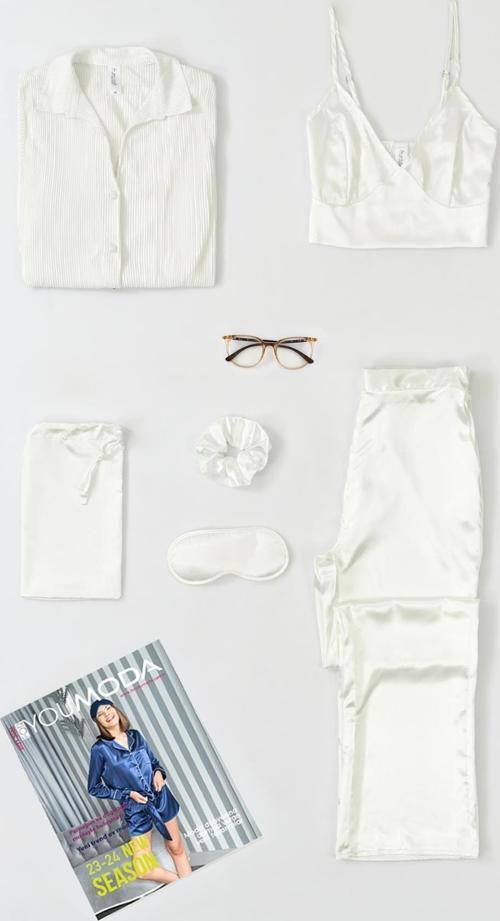 6'lı Pliseli Ekru Bustiyerli Pijama Takım