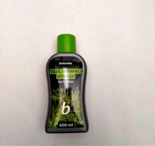 Yeşil Yapraklar Bitkiler Bitki Besini 600 Ml
