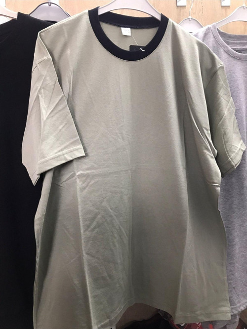 T-Shirt Haki Renk Bisiklet Yaka Siyah Geçişli Kısa Kol Pamuklu Tişört