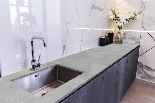 Tezgah Üstü Fayans Kaplama Folyosu Mutfak Tezgahı Kaplama Gri Mermer 70 cm x 4 Metre