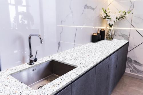 Tezgah Üstü Fayans Kaplama Folyosu Mutfak Tezgahı Kaplama Terrazzo Mermer 70 cm x 1 Metre