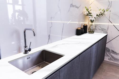 Tezgah Üstü Fayans Kaplama Folyosu Mutfak Tezgahı Kaplama Natural Mermer 70 cm x 5 Metre