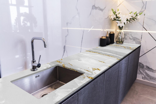 Tezgah Üstü Fayans Kaplama Folyosu Mutfak Tezgahı Kaplama Calacatta Marble 70 cm x 5 Metre
