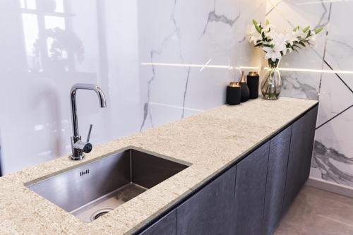 Tezgah Üstü Fayans Kaplama Folyosu Mutfak Tezgahı Kaplama Rustik Marble 70 cm x 3 Metre