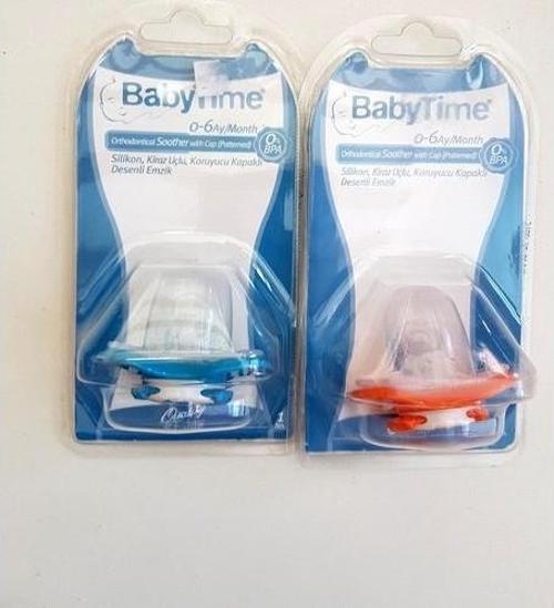 Baby Time Kiraz Uçlu Koruyucu Kapaklı Emzik