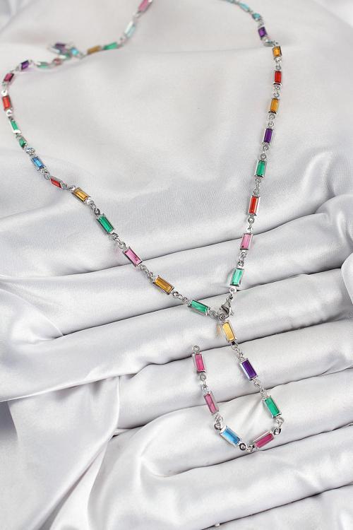 Zarif Kadın için Silver Pirinç Renkli Zirkonlu Dikdörtgen Y Kolye