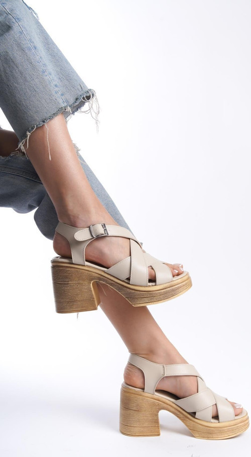 Kadın Diego Krem Ortopedik İç Taban( 8 Cm ) Platform Topuk Sandalet