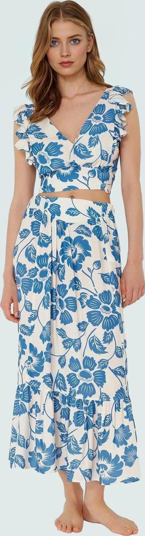 Rahat Puantiyeli Viskoz Bluz Etek Takım Plaj ve Günlük Kullanım Dayanıklı Malzeme Trend Tasarım