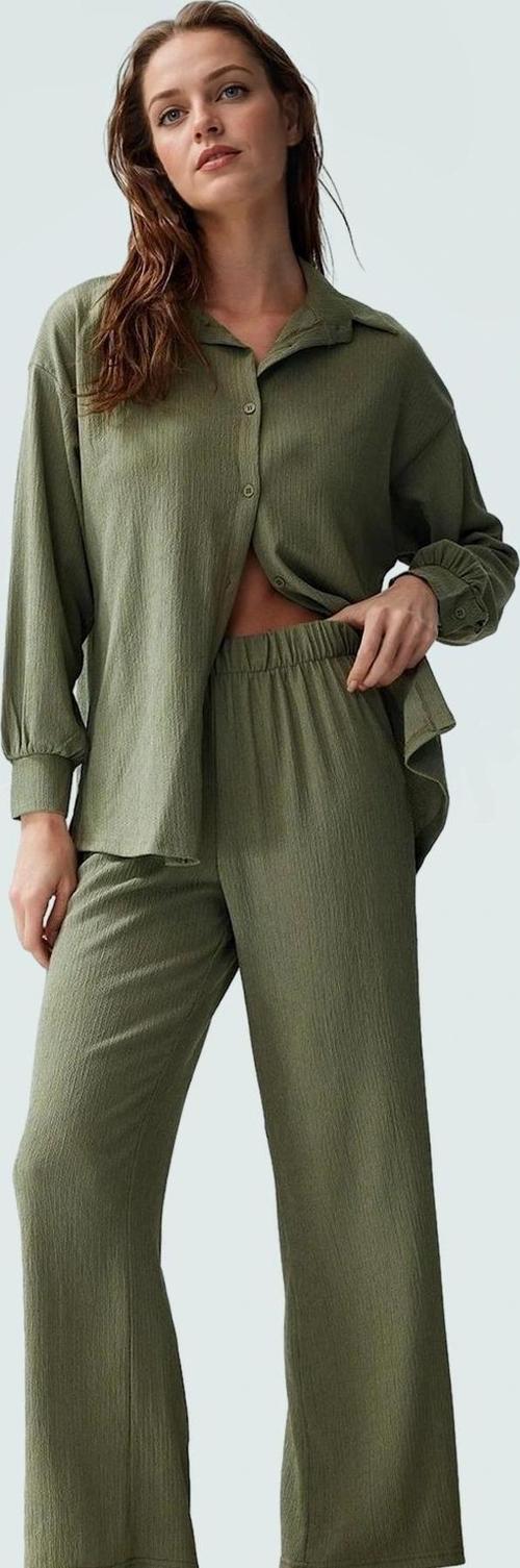 Şık Polyester Gömlek Pantolon Takım Rahat ve Nefes Alabilir Dokuma Kumaş Özenle Seçilmiş