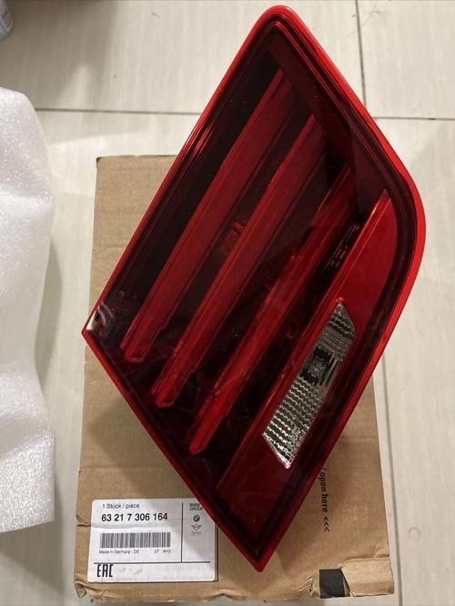 Stop Lambası Sag Iç Bmw F10-F10-Lcı-F18 Lcı Bm 13-17 (Oem No: 63217306164)