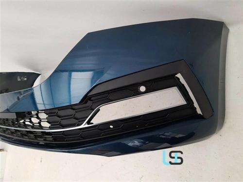Skoda Octavia- 2020-2024  Ön Tampon Koyu Gri Sis/Panjur Delikli/Far Yıkama Deliksiz (Tyg) (Oem No:5E