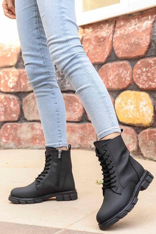 Feles Kadın Postal Bot