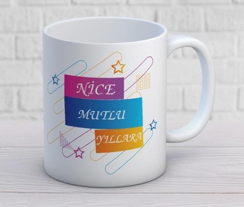Nice Mutlu Yıllara Yazılı Yılbaşına Özel Hediyelik Kupa Bardak 