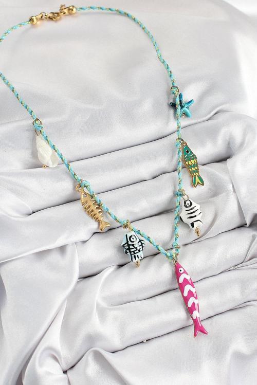 Zarif Kadın için Mavi İpli Seramik Motif Pembe Balık Stil Kolye