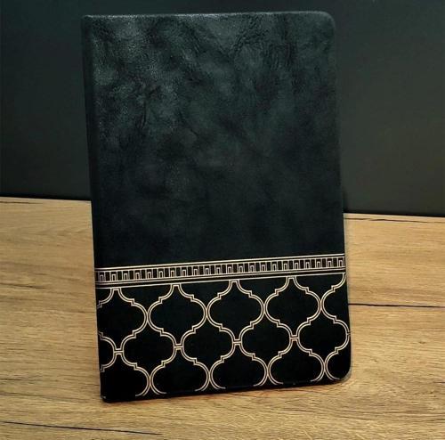 Siyah Deri Defter