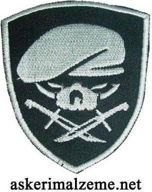 Nakış Patch - Büyük Boy Bere-Bıçak Peç SİYAH-BEYAZ