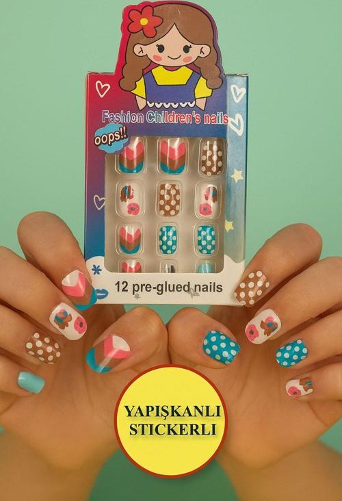 12 Li Yapışkan Stickerlı Renkli Baskılı Çocuk Takma Tırnak Oyuncak Seti - 5- 14 Yaş Arası - Model 32