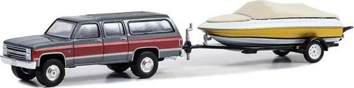 Greenlight 1:64 1987 Chevrolet Suburban K20 Silverado