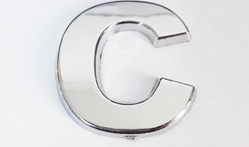 C Harfi  3,75 cm Krom Yapışkanlı