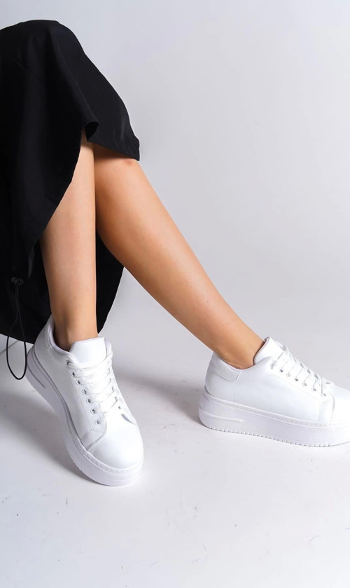 BIANA Bağcıklı Ortopedik Taban Kadın Sneaker Spor Ayakkabı CBT - Beyaz