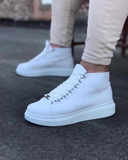 Beyaz Bağcıklı Sneakers  Yarım Bilek Bot
