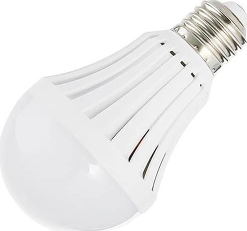 PM-25221 5 Watt E27 220 V 6500K Beyaz Şarjlı Led Ampul