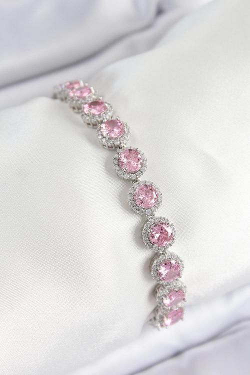 Pirinç Pembe Zirkon Taşlı Daire Baget Model Gümüş Renk VIP Seri Kadın Bileklik - EBJ250726W36779