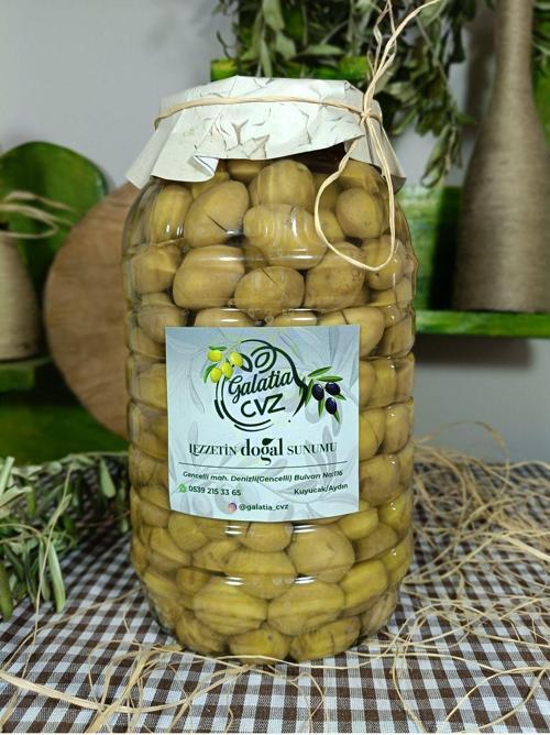 Aydın Yöresi Domat Cinsi Sofralık Tatlandırılmış Kırma Yeşil Zeytin (2 Kg)
