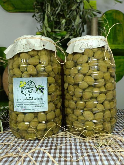 Aydın Yöresi Memecik Cinsi Sofralık Tatlandırılmış Kırma Yeşil Zeytin (2+2 Kg)