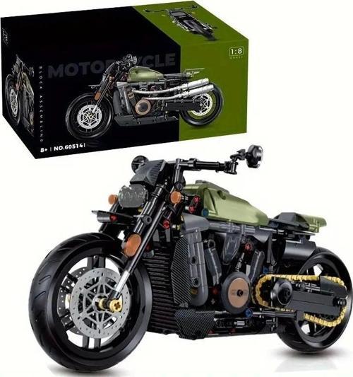 Teknik Motosiklet Yapım Seti Klasik Cruiser 590 parça 1:8 Ölçekli 8+ yaş Model Kiti hediye yapı blok