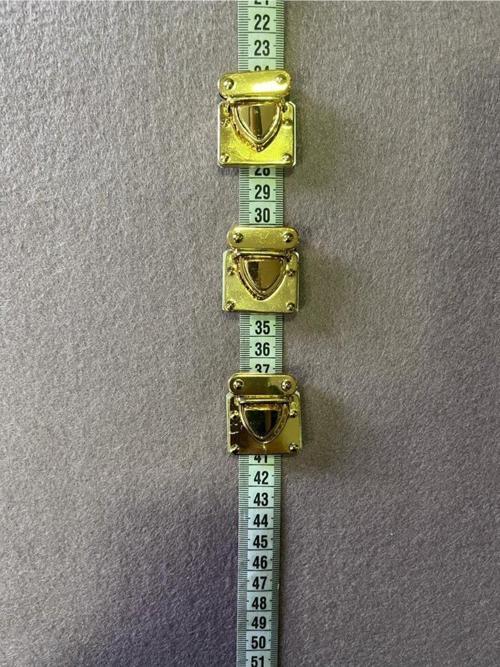 Paslanmaz Ve Solmaz Metal Çanta Kilidi En 3 Cm Boy 3 Cm (3 Adet)