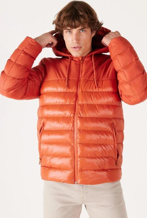 Kapüşonlu Fermuarlı Regular Fit Şişme Mont Erkek Mont W232008 700