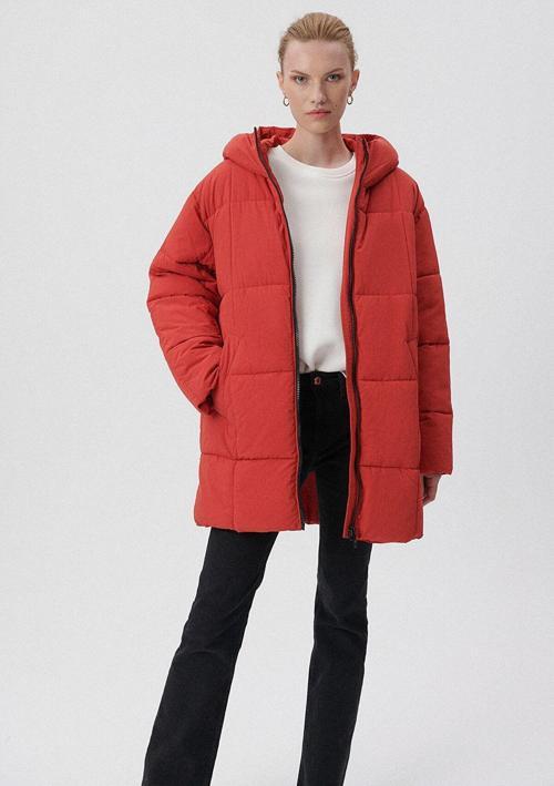 Kapitone Kapüşonlu Kırmızı Şişme Mont Loose Fit / Bol Rahat Kesim 1110218-70403