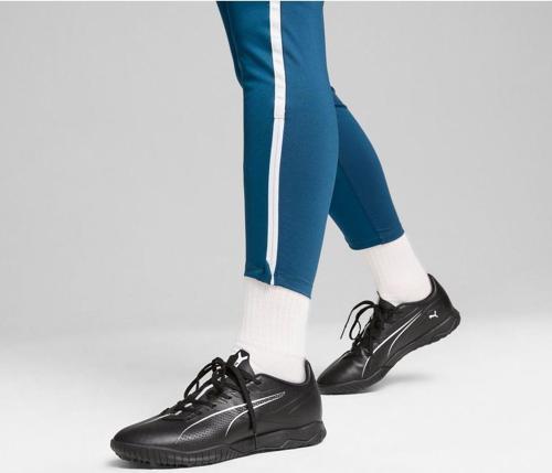 Ultra 5 Play Erkek Siyah Futsal Ayakkabısı (107905-02)