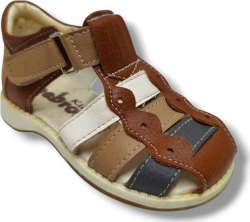 3006-20 Anatomik Önü Kapali 3 Şeritli Erkek Çocuk Sandalet Kahve Vizon 21-25