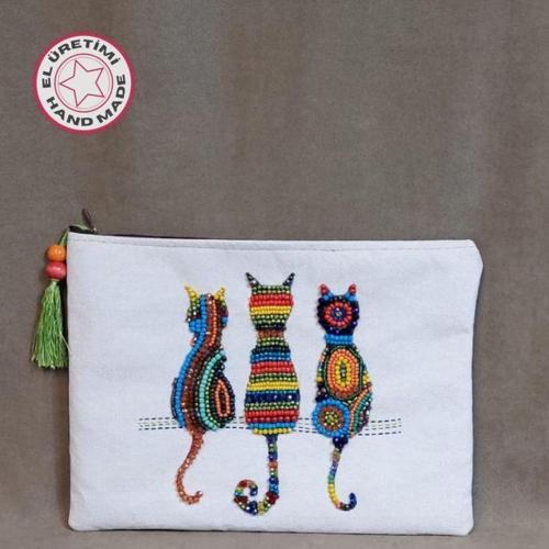 - Sümeyya 2589 1714 El Yapımı Etnik Kedi Desenli Boncuk İşlemeli - Yeşil Püsküllü Clutch Çanta