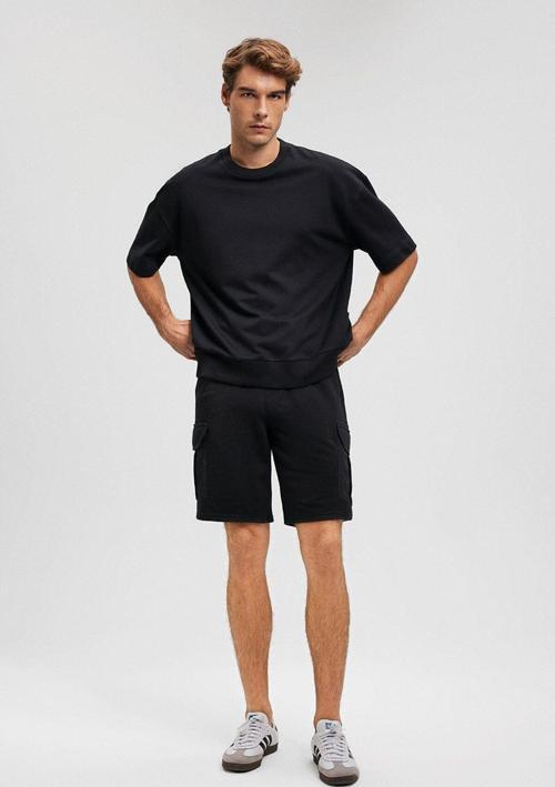 Siyah Örme Kargo Şort 066764-900