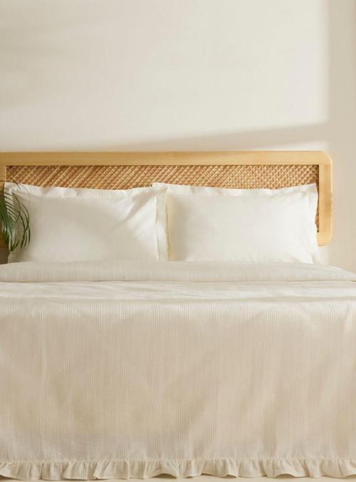 Maye %100 Pamuk Fırfırlı Tek Kişilik Tek Pike Beyaz