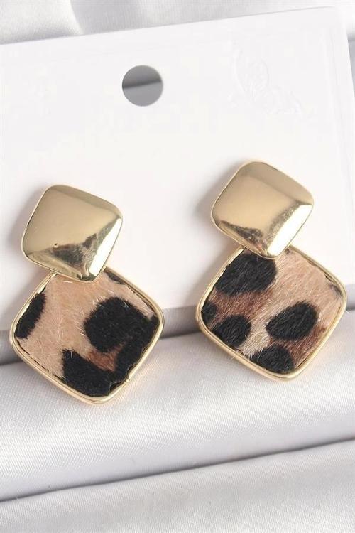 Pirinç Gold Renk Sallant Kare Leopar Desen Model Kadın Küpe