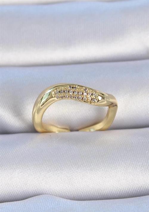 Pirinç Gold Renk Zirkon Taşlı Kadın Yüzük