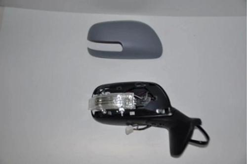 Auris Elektrikli Katlanır Ayna 2010-2013 Sinyalli Sağ Oem No:8790102190
