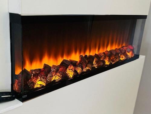 Elektrikli Dekoratif Yapay Şömine Bluetooht Sabit Çıtırtı 160X35 X21 Cm