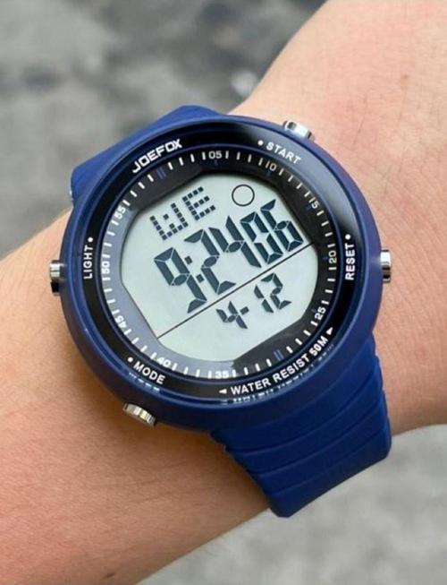 Digital Silikon Kayışlı Su Geçirmez Unisex Kol Saati Lacivert