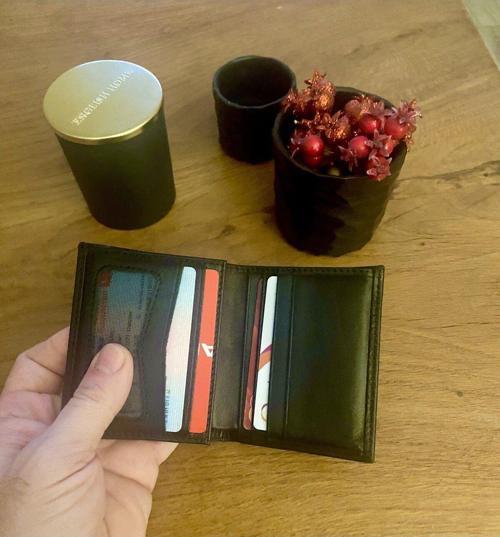 Desingsop Deri Çok Bölmeli Kartlıklı Cüzdan