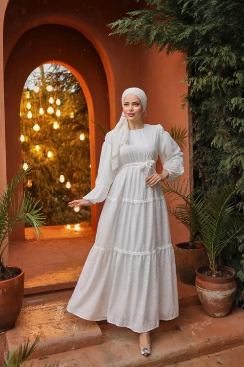 Kuşaklı Dantel Detaylı Kesme Şifon Boydan Astarlı Uzun Kadın Balon Kol Tesettür Elbise